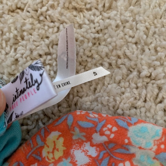 Intimately Free People Floral Bandeau Bra Tops - Picture 4 of 4